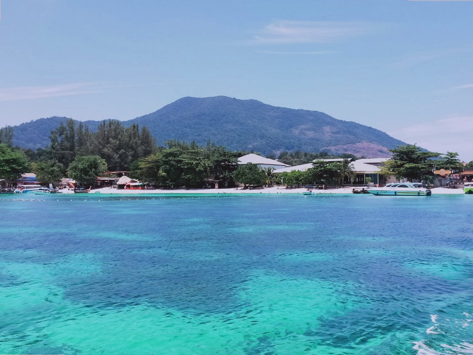 sunrise beach photo